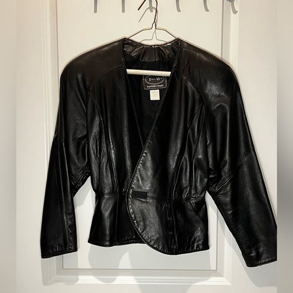 Tannery West Women’s Genuine Leather Jacket Size Small - Picture 2 of 10